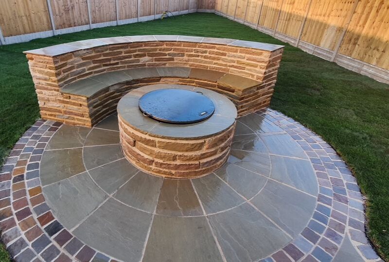 Cambridgeshire Landscapes & Design | Patios | Driveways | Fencing | Decking | Garden Rooms | Garden Design & Build | Security Fencing | Automated Gates | Resin Driveways