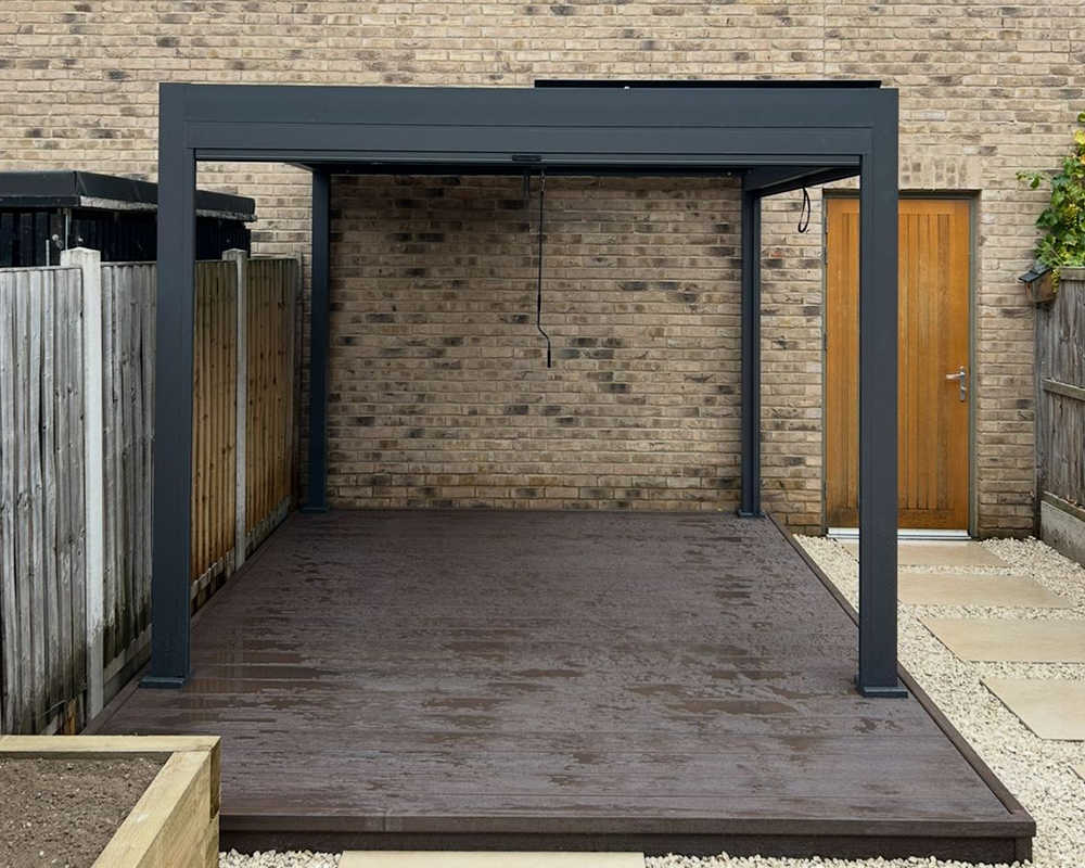 Cambridgeshire Landscapes & Design | Patios | Driveways | Fencing | Decking | Garden Rooms | Garden Design & Build | Security Fencing | Automated Gates | Resin Driveways