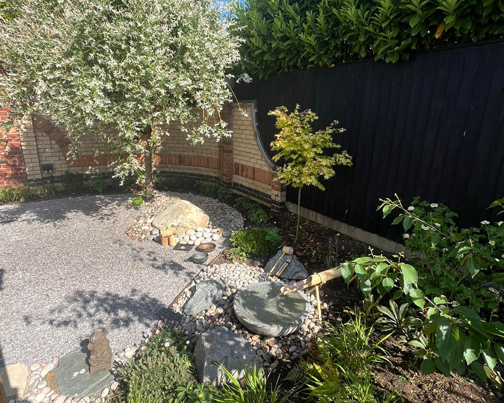 Cambridgeshire Landscapes & Design | Patios | Driveways | Fencing | Decking | Garden Rooms | Garden Design & Build | Security Fencing | Automated Gates | Resin Driveways