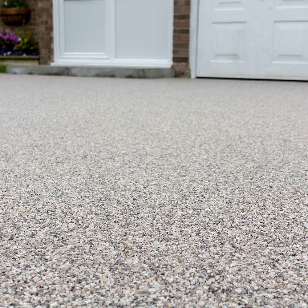 Cambridgeshire Landscapes & Design | Patios | Driveways | Fencing | Decking | Garden Rooms | Garden Design & Build | Security Fencing | Automated Gates | Resin Driveways