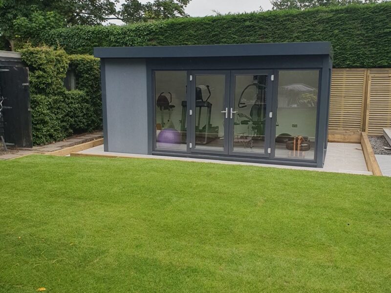 Cambridgeshire Landscapes & Design | Patios | Driveways | Fencing | Decking | Garden Rooms | Garden Design & Build | Security Fencing | Automated Gates | Resin Driveways